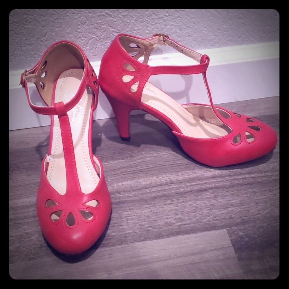 Dress shoes